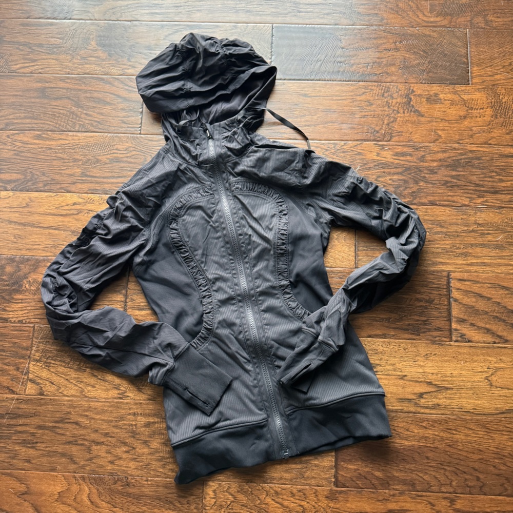 Lululemon Dance Studio Jacket sz 4 black